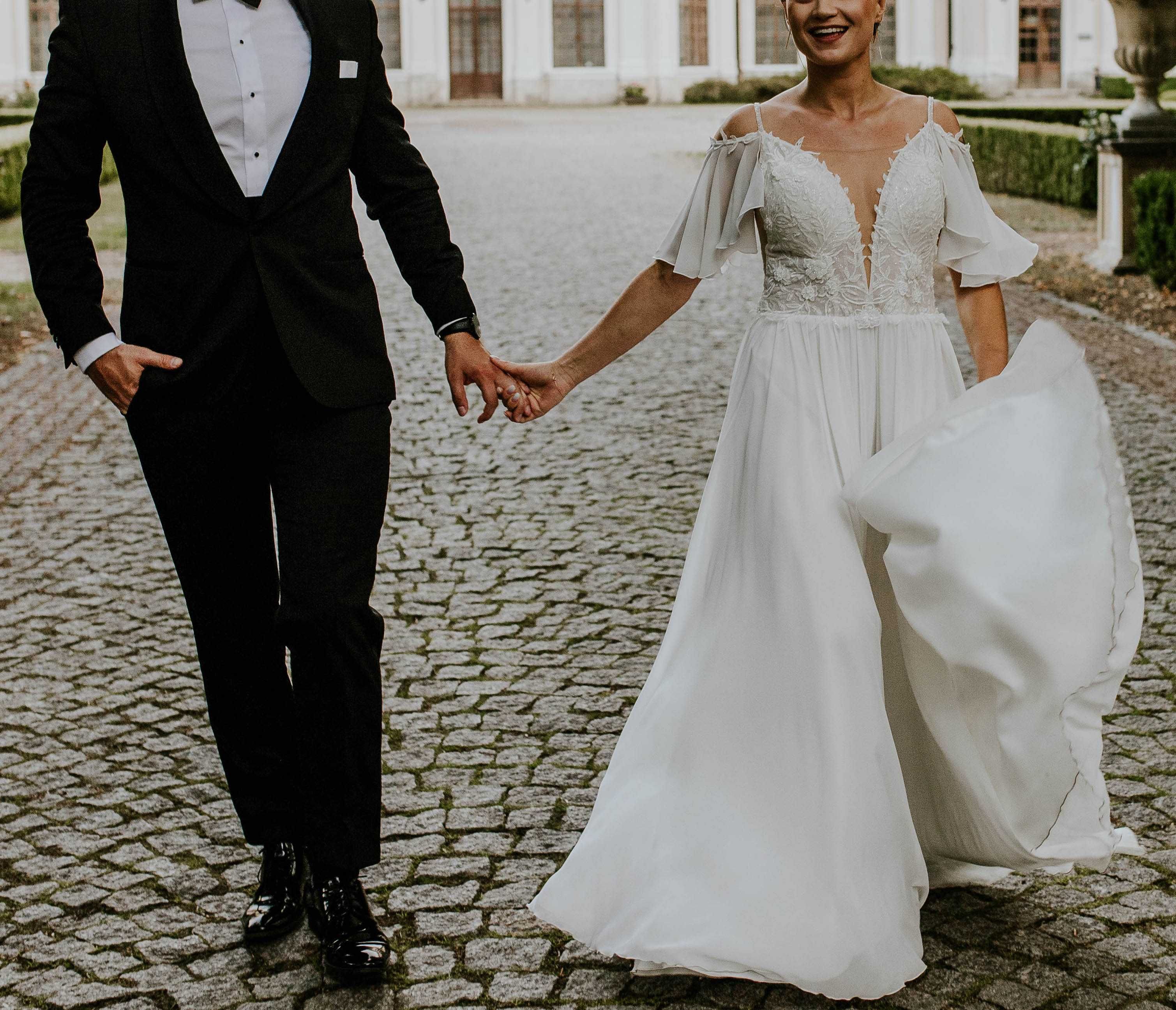 Suknia ślubna 2022 lekka, muślin