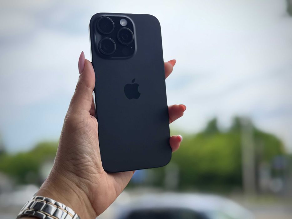 iPhone 16 Pro 256 GB Black Titanium - Jak Nowy