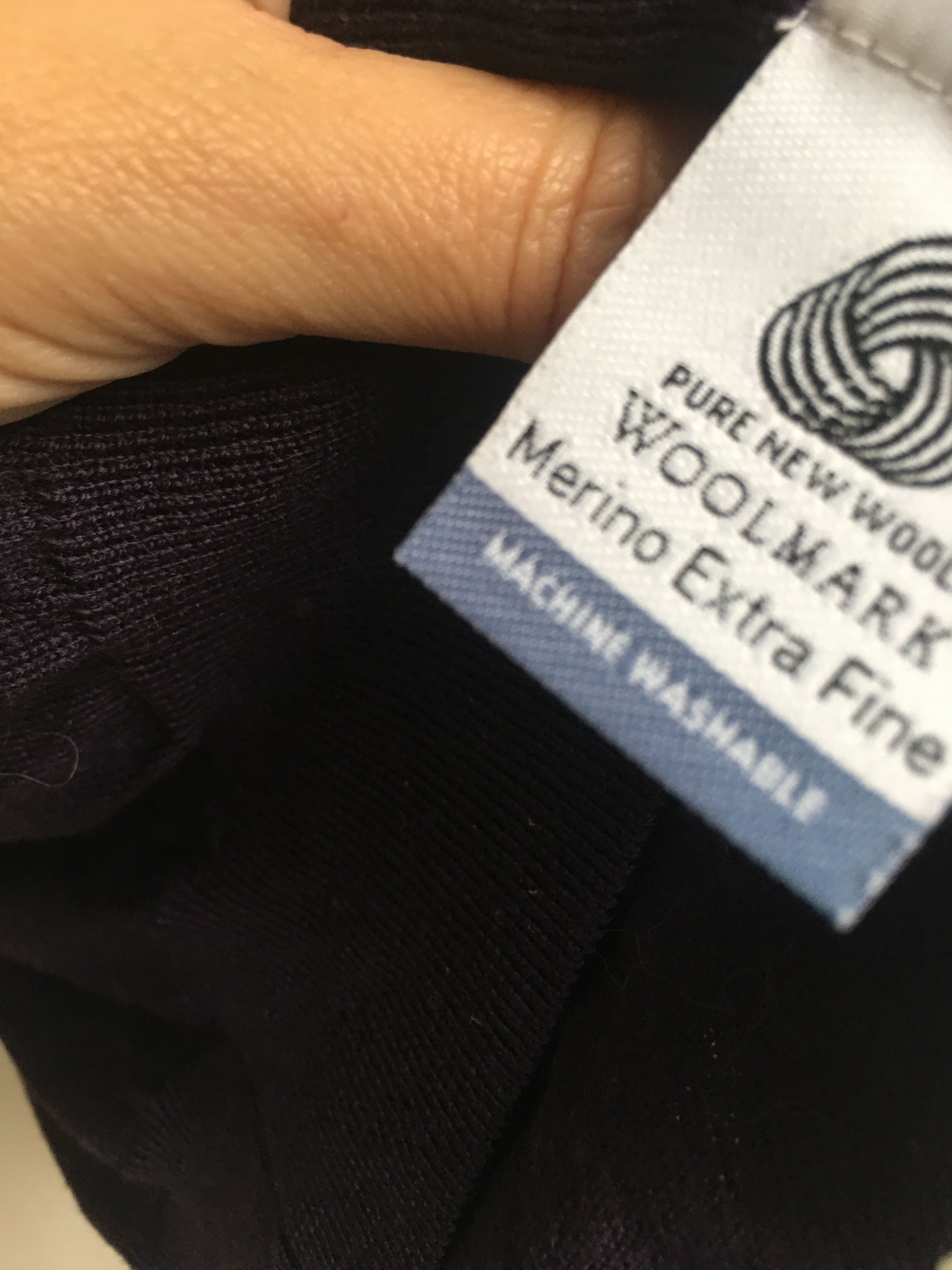 Sweter z wysokiej jakości wełny merynosów Bytom