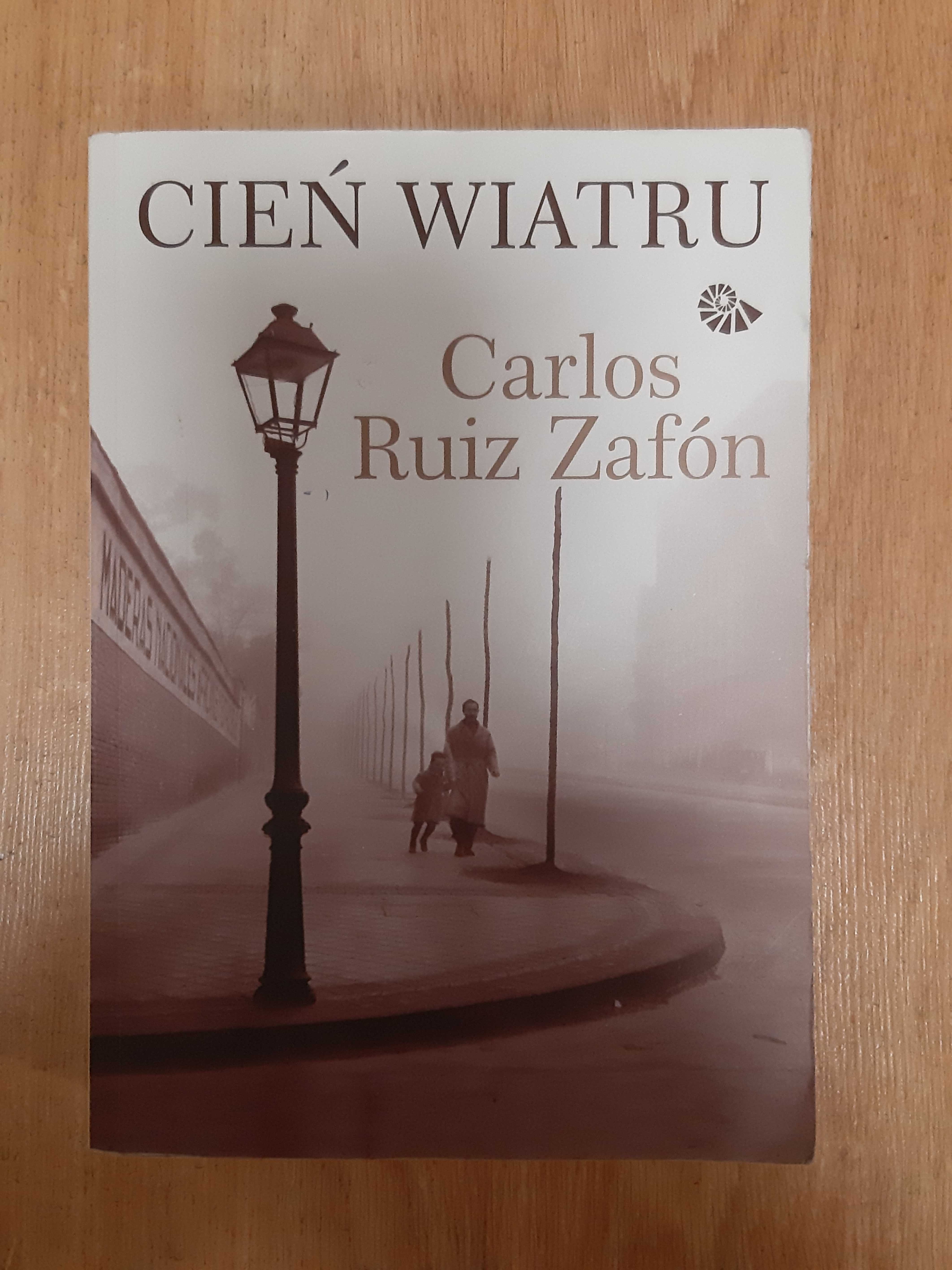 Cień wiatru Carlos Ruiz Zafon