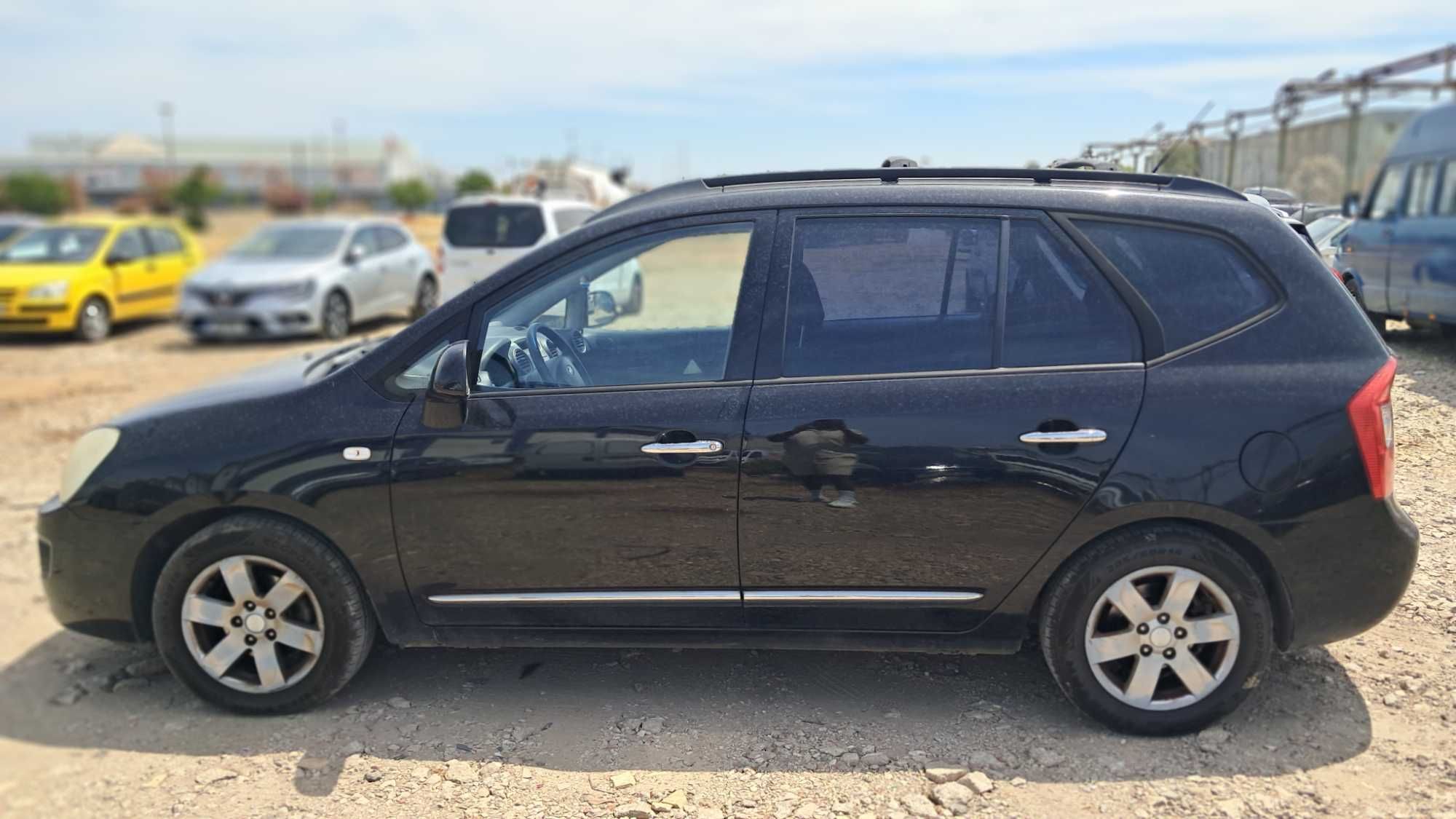 Vendo KIA CARENS 2.0, 140, 7 lugares , ano 2010