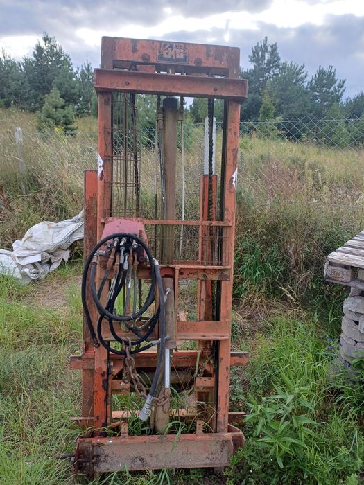 Sztaplarka ciagnikowa