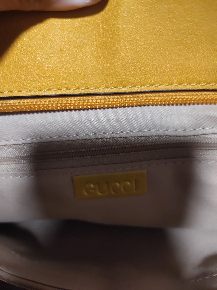 Conjunto Gucci (portes incluídos)