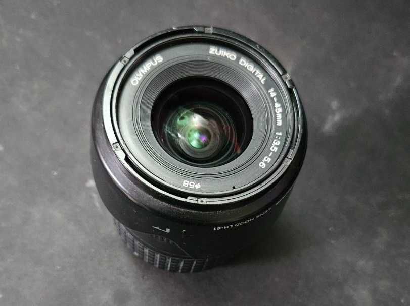 Olympus E-500 + Lente zoom padrão Zuiko Digital 14-45mm f/3.5-5.6