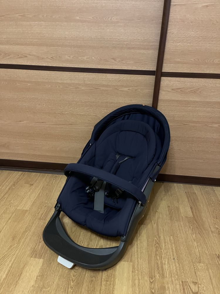 Коляска Stokke Xplory V3