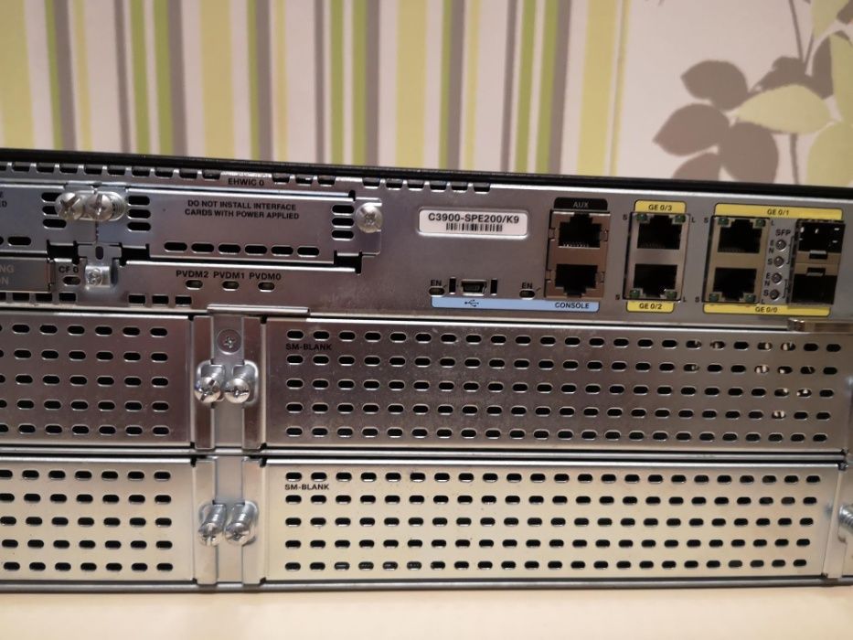 Маршрутизаторы CISCO 3945 SPE150/K9  нал/безнал