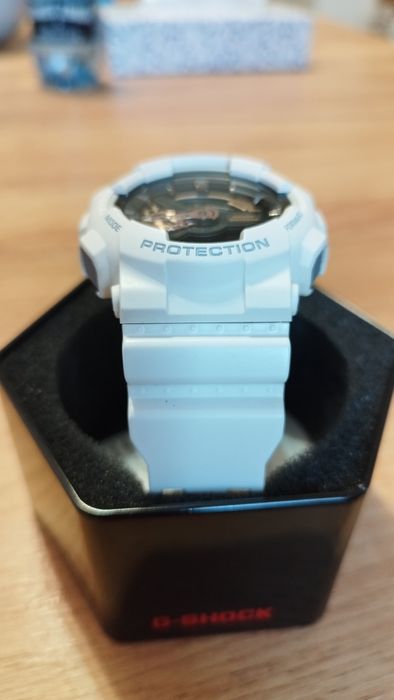 zegarek Casio G-Shock GA-110RG-7AER