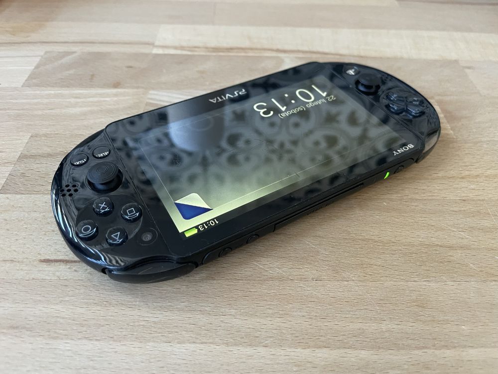 PlayStation ps Vita slim system 3.52
