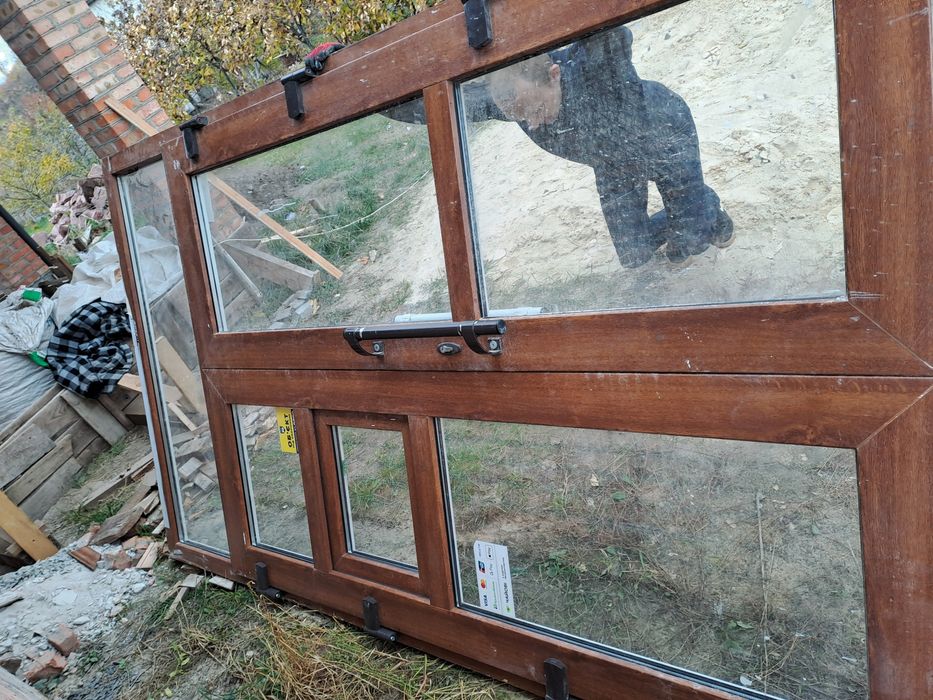 Двері металопластикові і алюмінієві