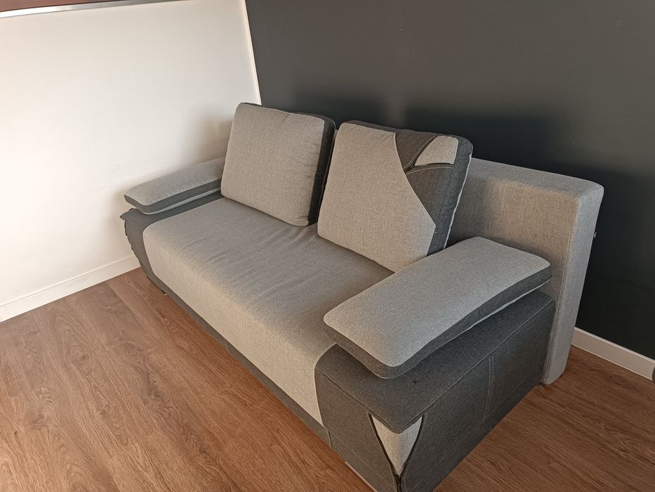 Sprzedam 2 osobowa sofa