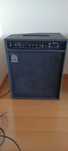 Amplificador de baixo Ampeg BA-210v2 2x10" 450-watt