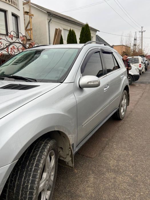 Mercedes-Benz M-Class 2008