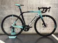 Szosa Bianchi Oltre XR3 Disc Ultegra Di2 8170 celeste