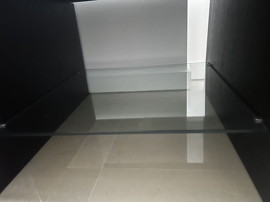 Mesa de centro de sala em madeira Wengué escura