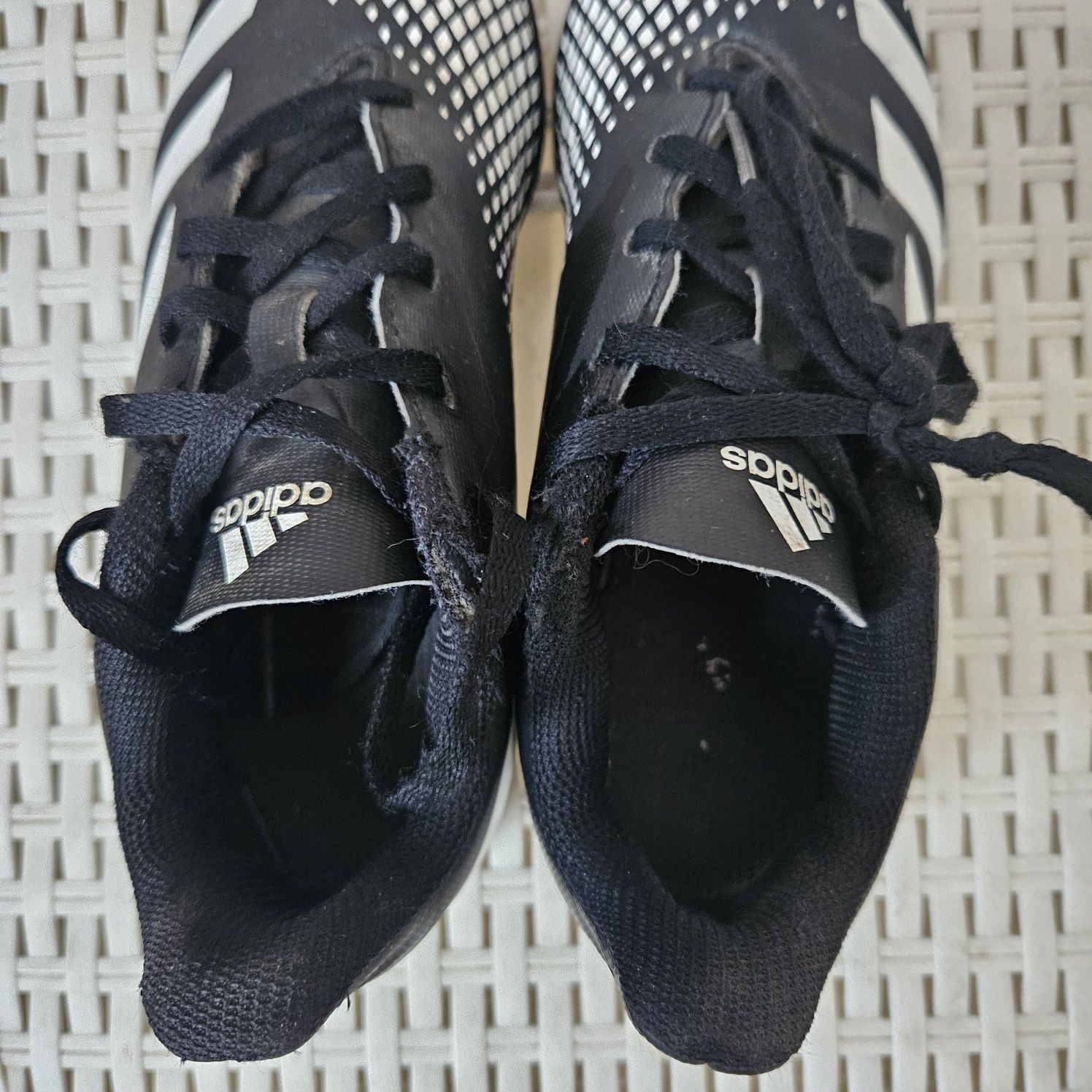 Adidas Predator 35 czarne turfy do piłki nożnej korki