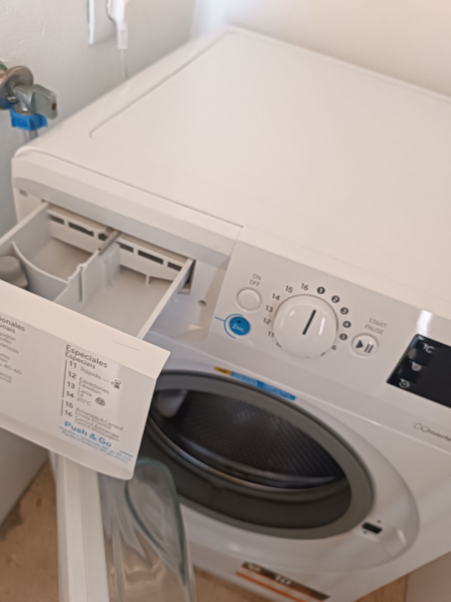 Máquina de lavar Indesit 8kg