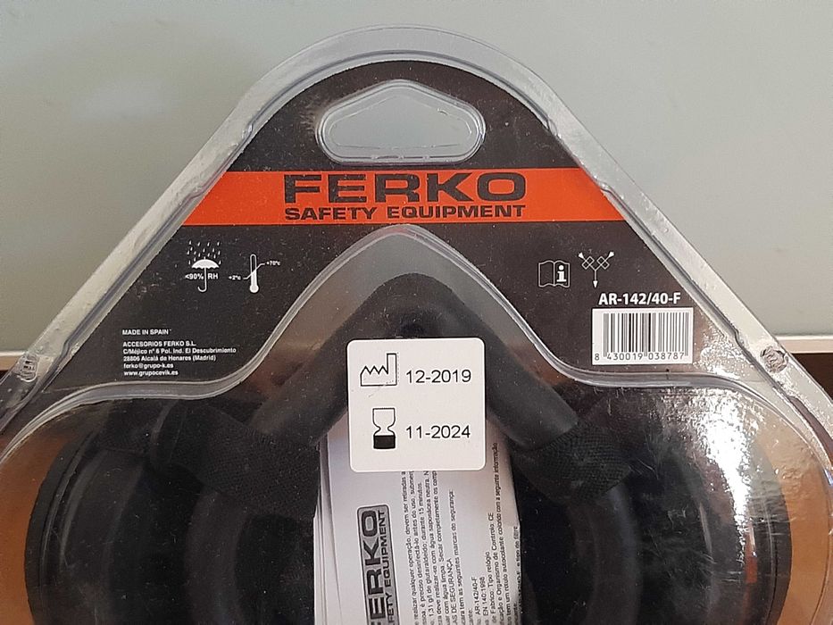 Mascara Ferko AR-142/40-F c/ 2 Filtros A1