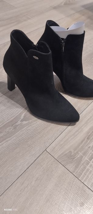 Botki rozm.37 Lasocki