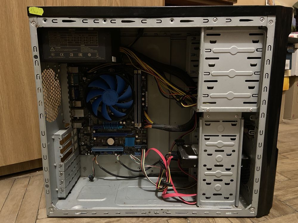 Системный блок/ОЗУ 8 GB/FX-6600/ Без видеокарты