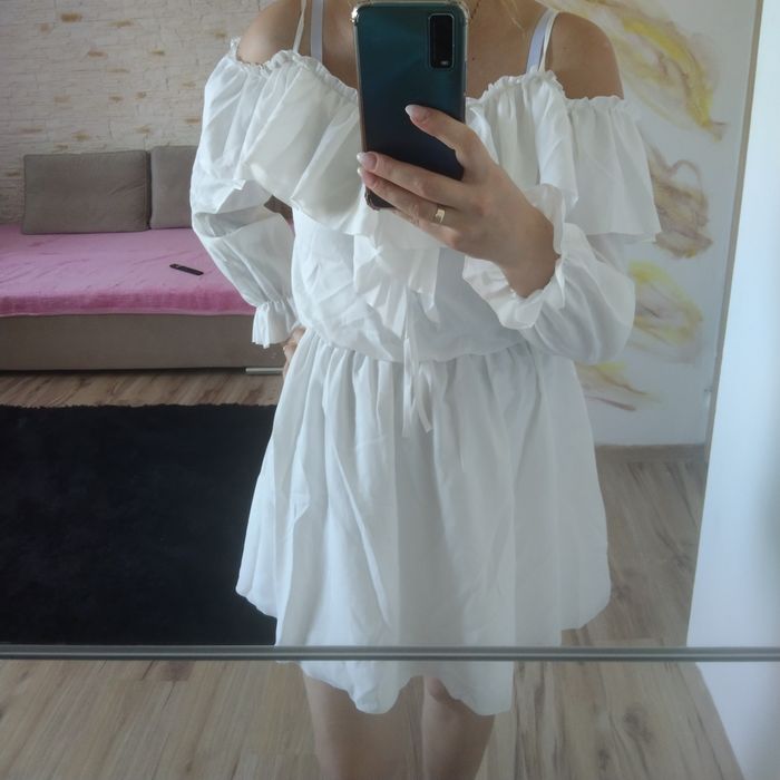 Elegancka sukienka hiszpanka S/M