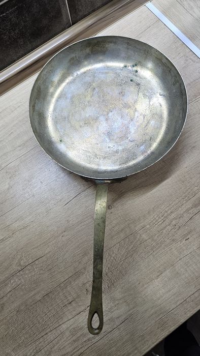 Сковорда Paderno