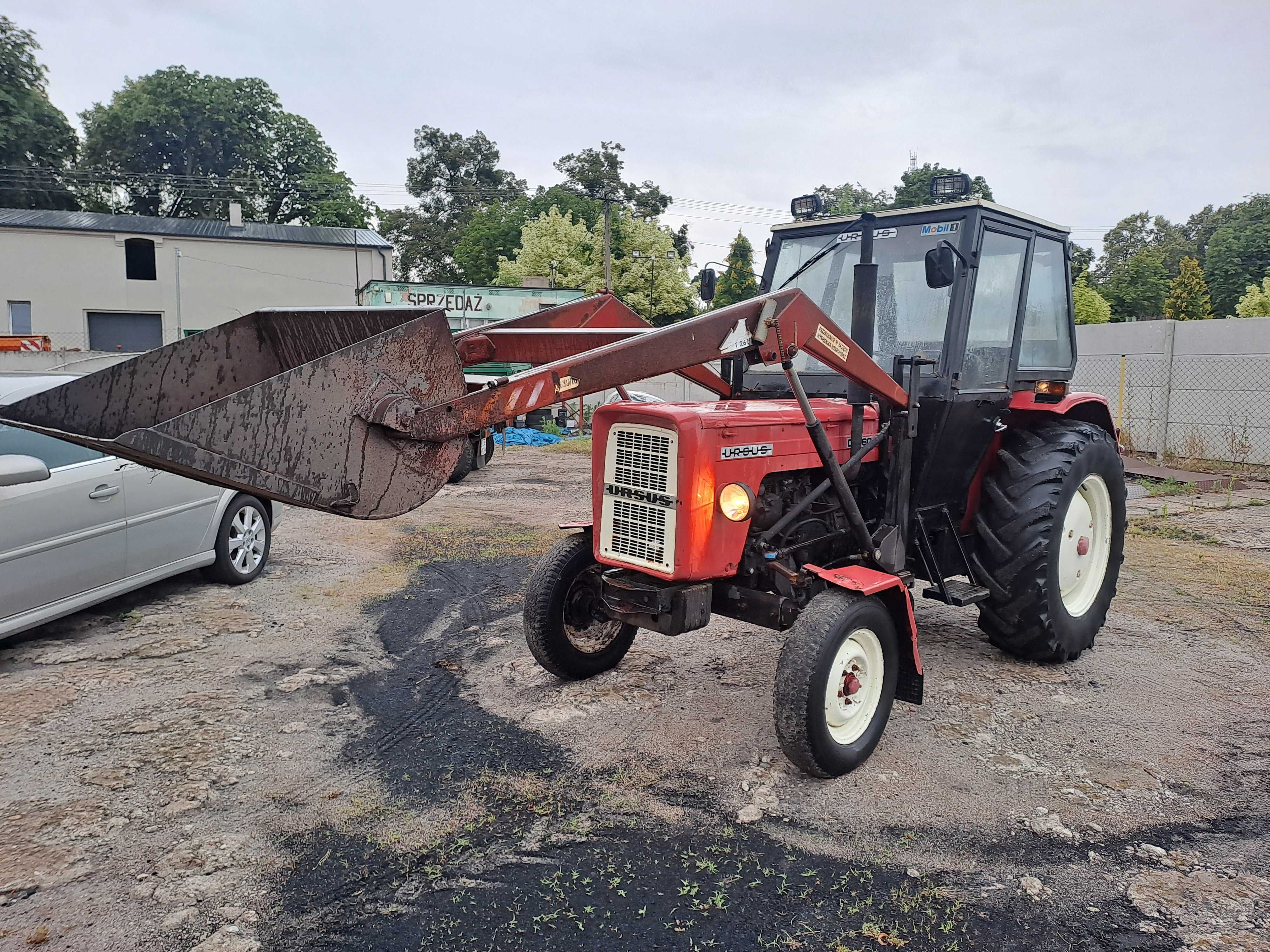 Ursus C-355 z turem, sprawny, zarejestrowany i opłacony