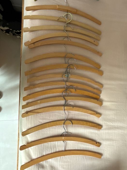 Wieszaki PRL drewniane gorlice muzeum