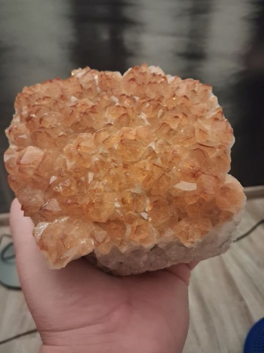 Cytryn kryształ 250 złotych możliwy odbiŏr w Szczecinie