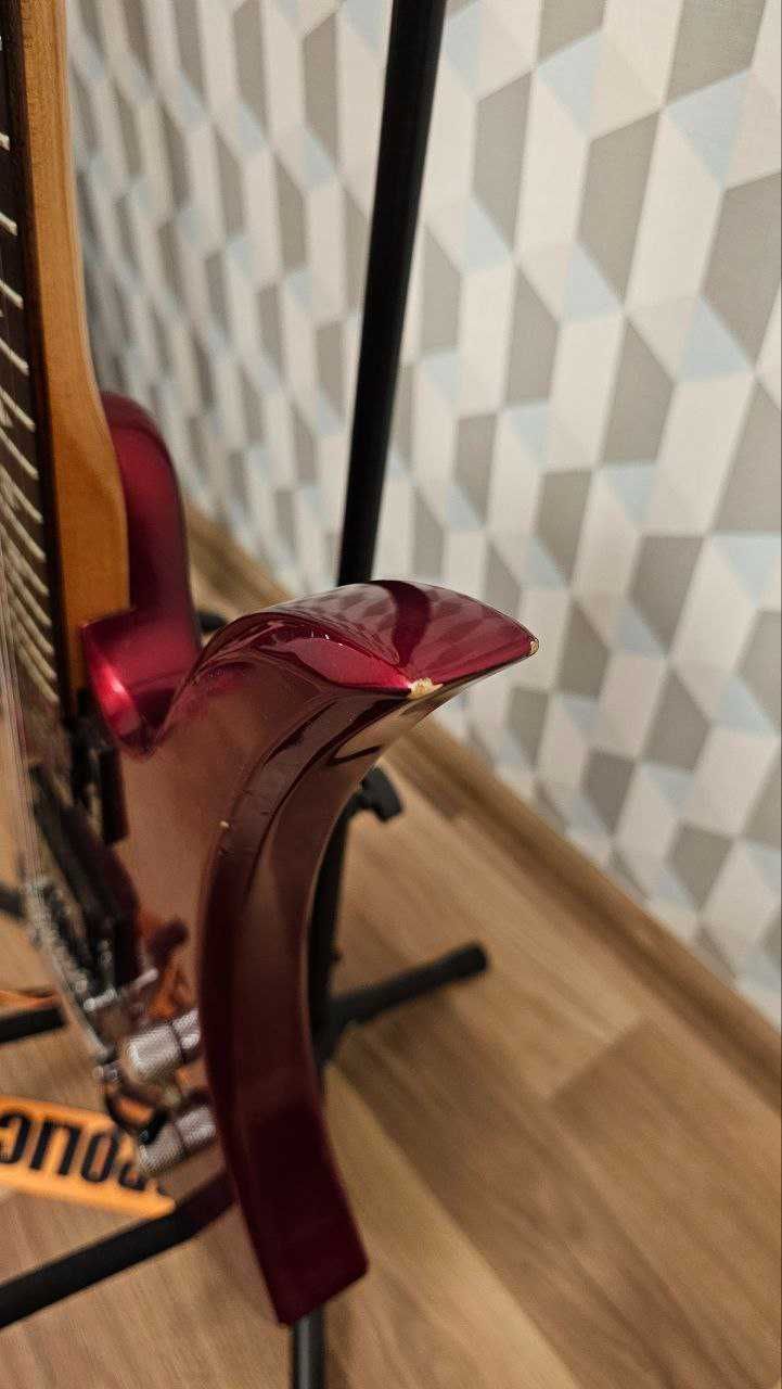 B.C.Rich Mockingbird