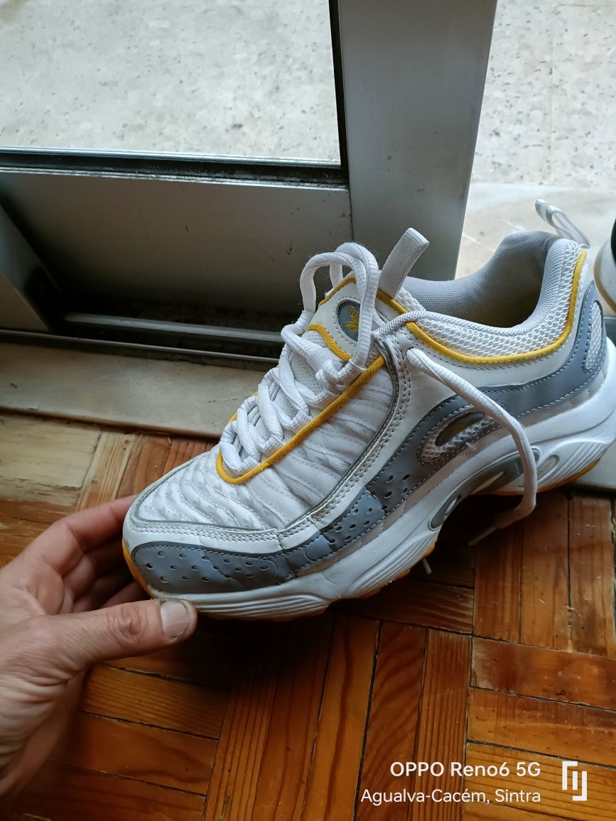 Tênis Reebok impecáveis