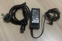 Oryginalny zasilacz do laptopa TOSHIBA PA3717U-1ACA / 19V / 3.42A