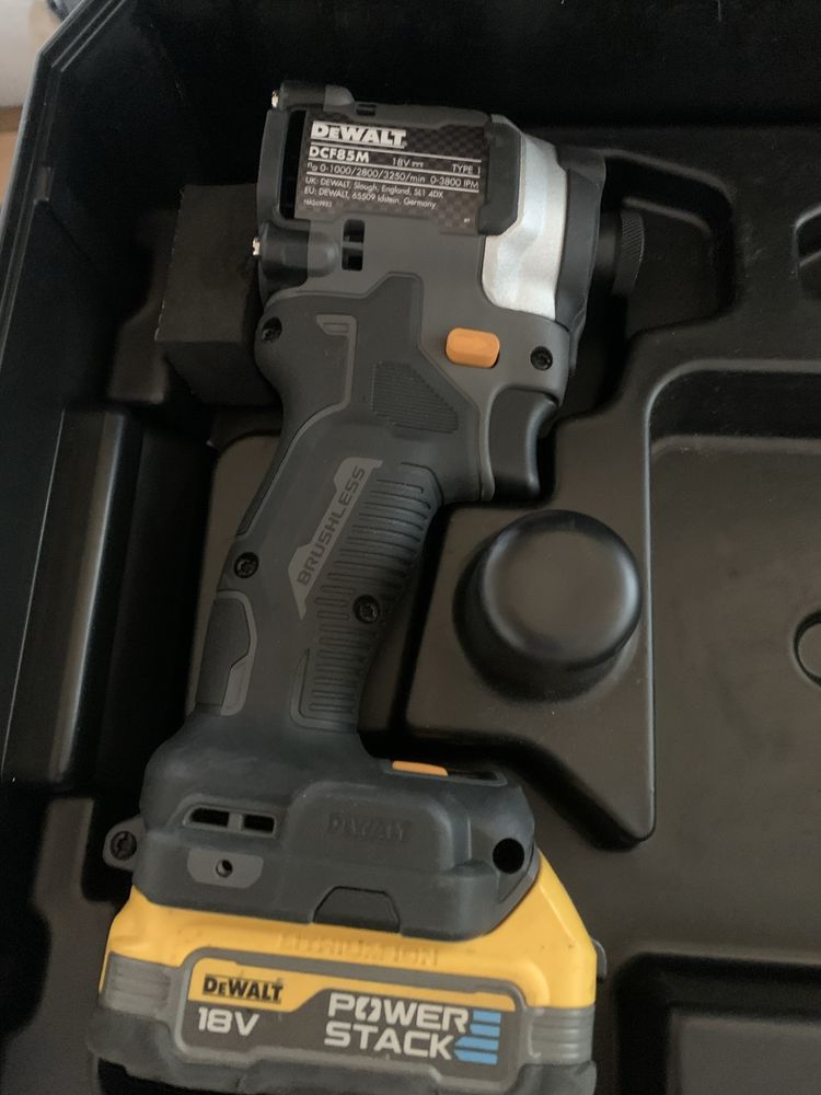 Dewalt mclaren zestaw wkrętarka i zakrętarka jak nowe power stack