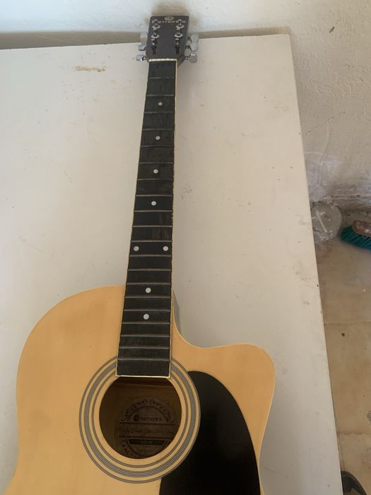 Guitarra elétrica, corda  d’aço