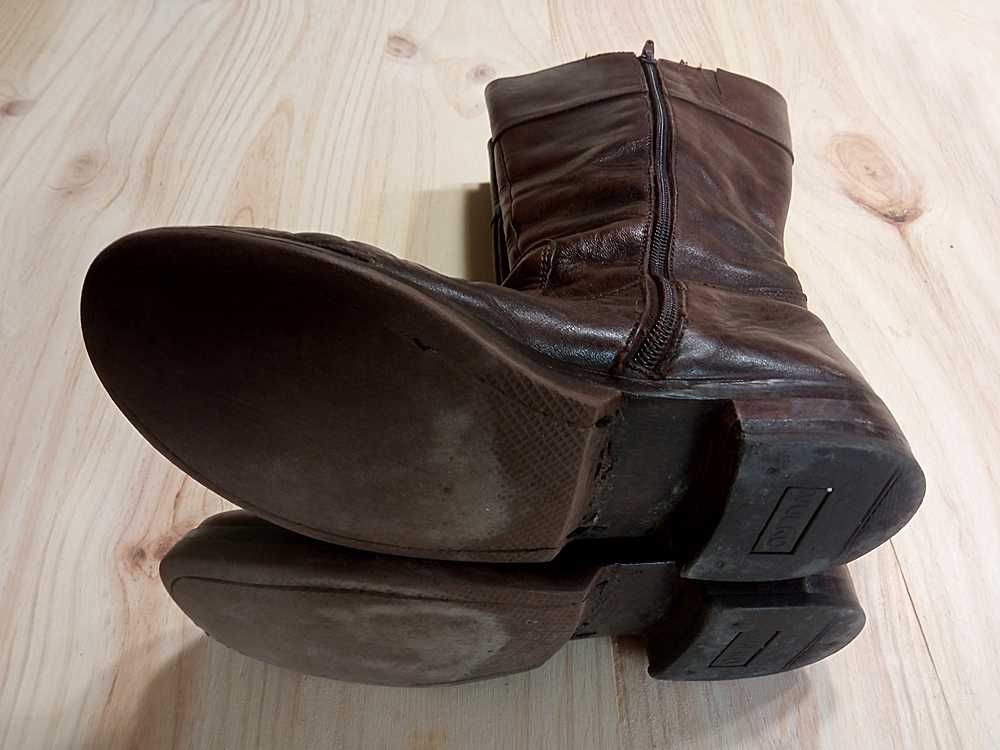 Botas De Cano Alto - Tamanho 38
