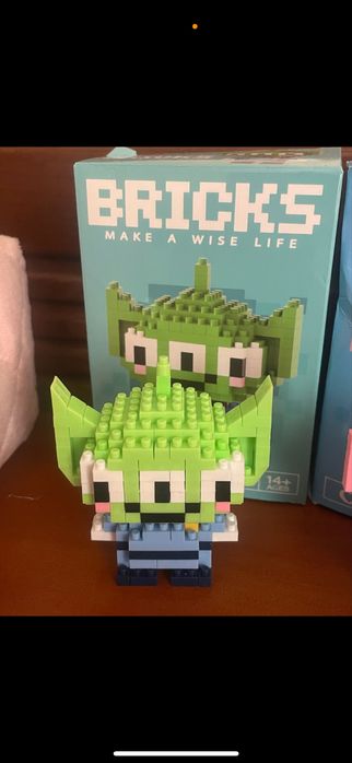 Lego фігурки зібрані