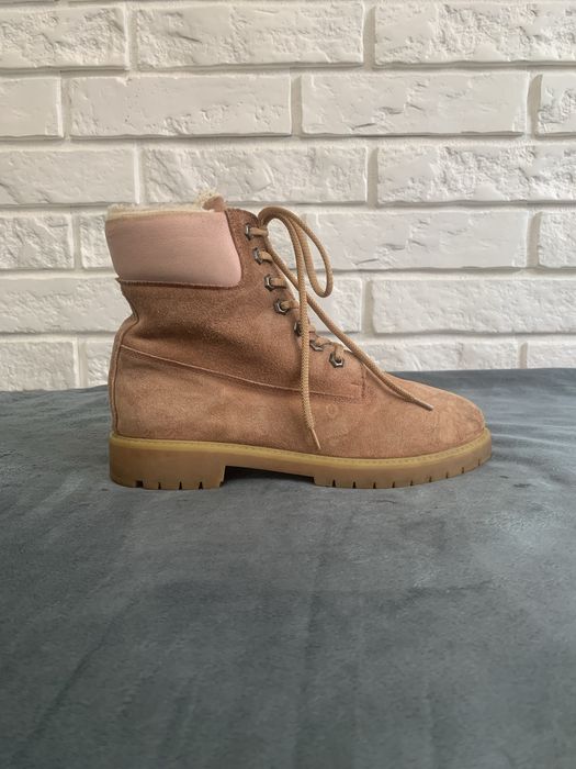 Знижка! Рожеві черевики UGG