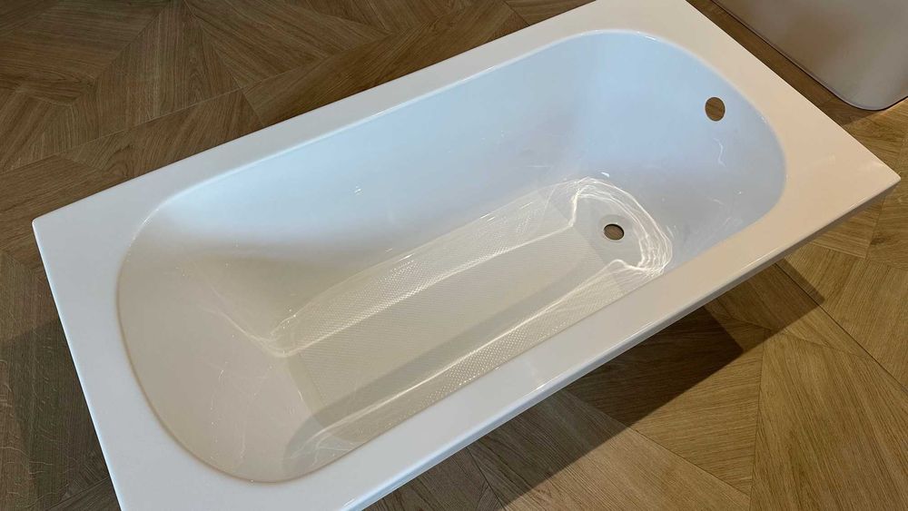 Promocja NOWA wanna do zabudowy ze stelażem 140×70 cm Galakta Antislip