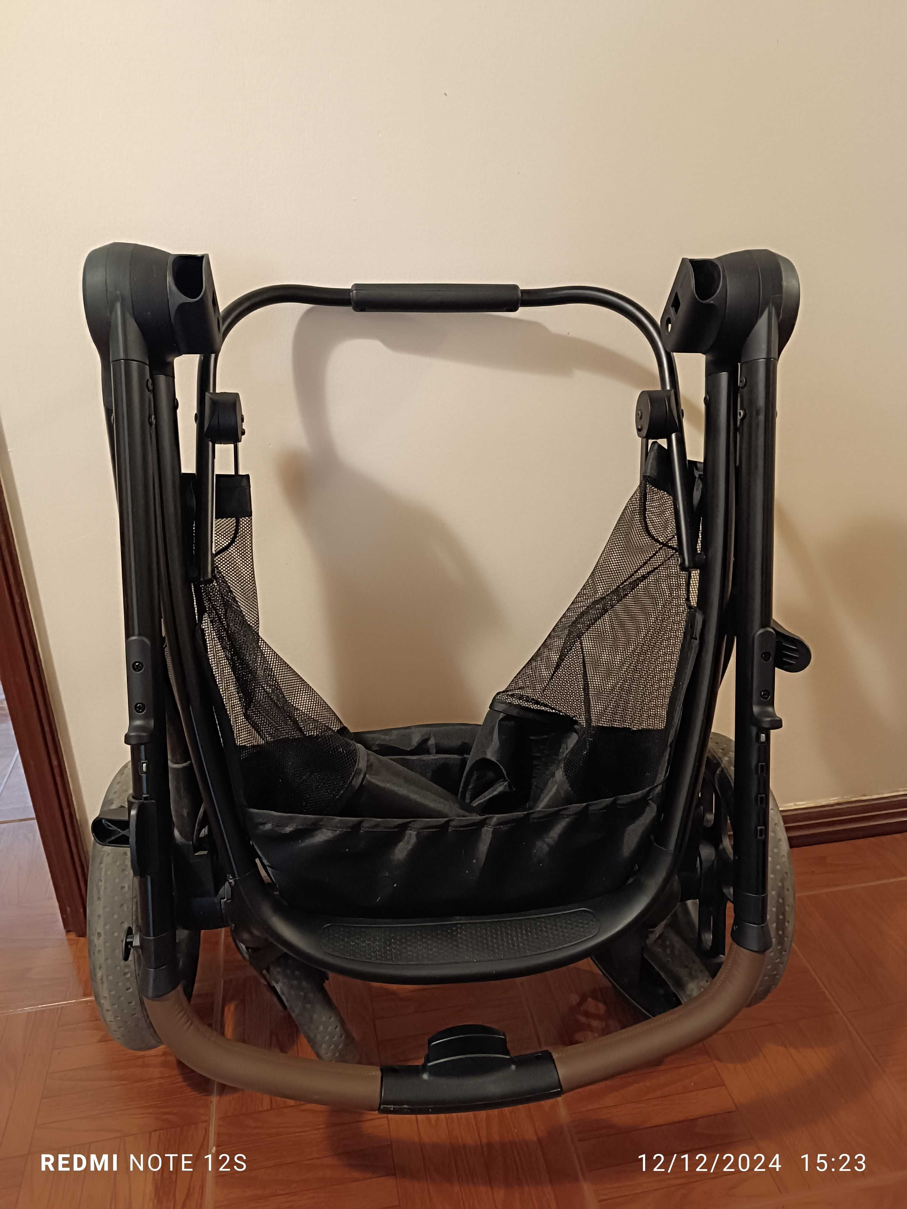 Carrinho de bebé