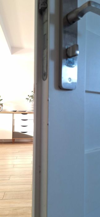 Drzwi łazienkowe 80 cm.