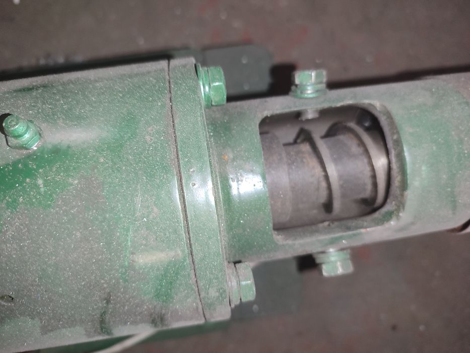 Продам маслопрес,олійниця для сои.кукурузы,льна