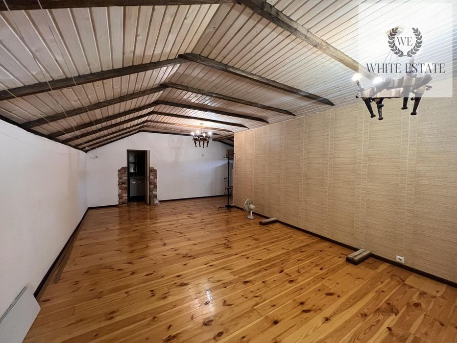 Продаж по вул. Татарській.