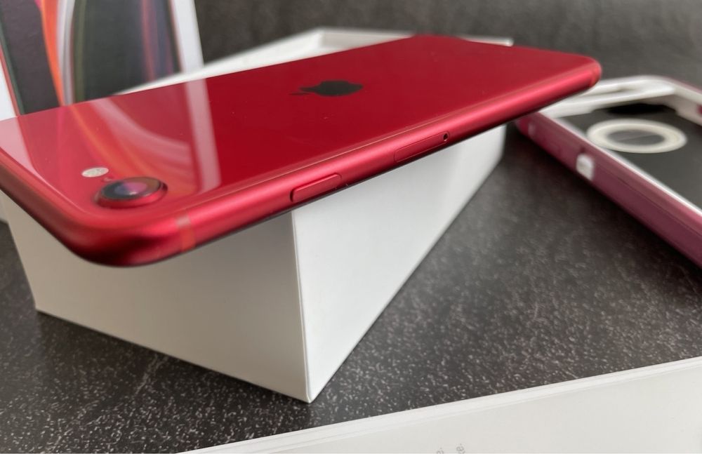 iPhone SE 2020 Red 128GB (Neverlock)