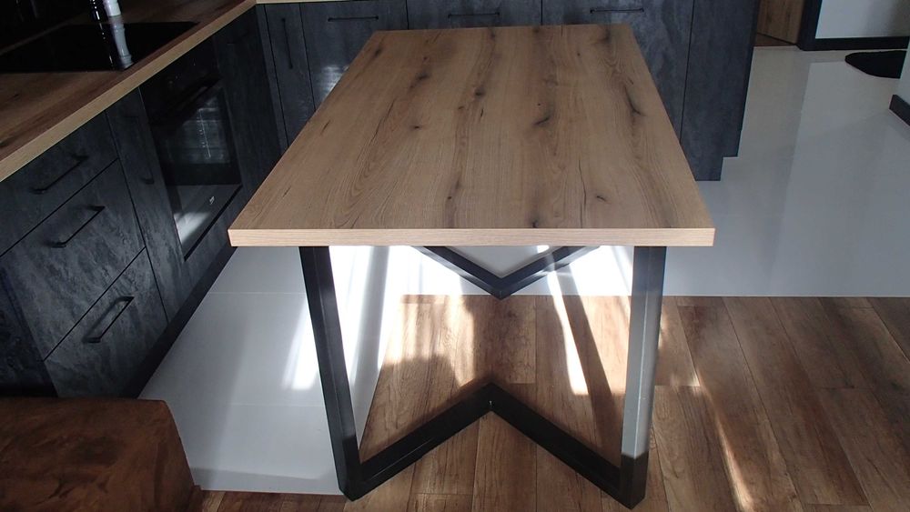 Stół loftowy, Stół do jadalni, Stół do salonu