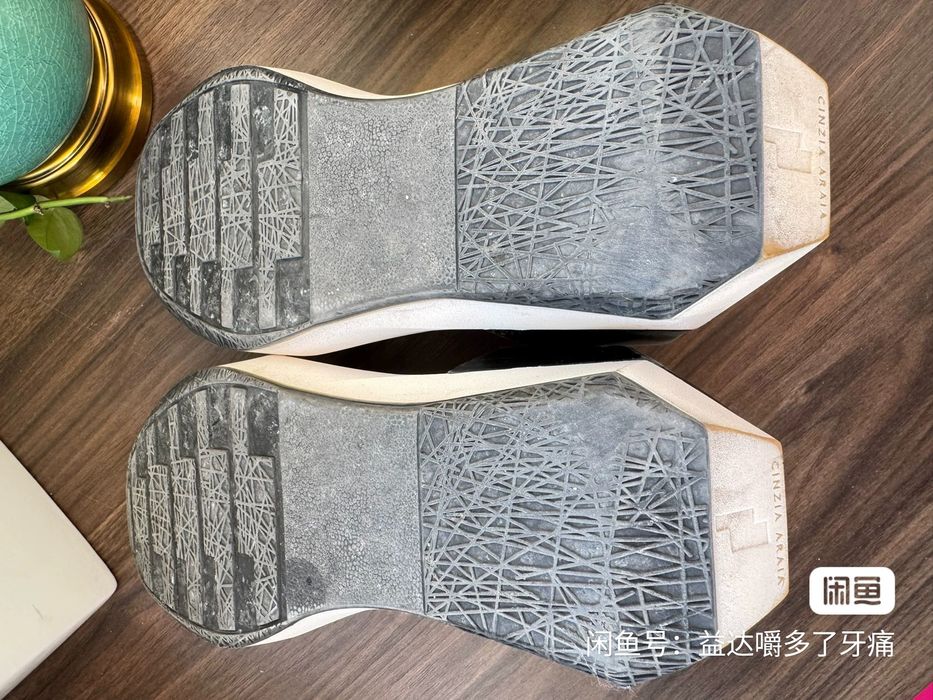 Cinzia araia mdma opium double zip