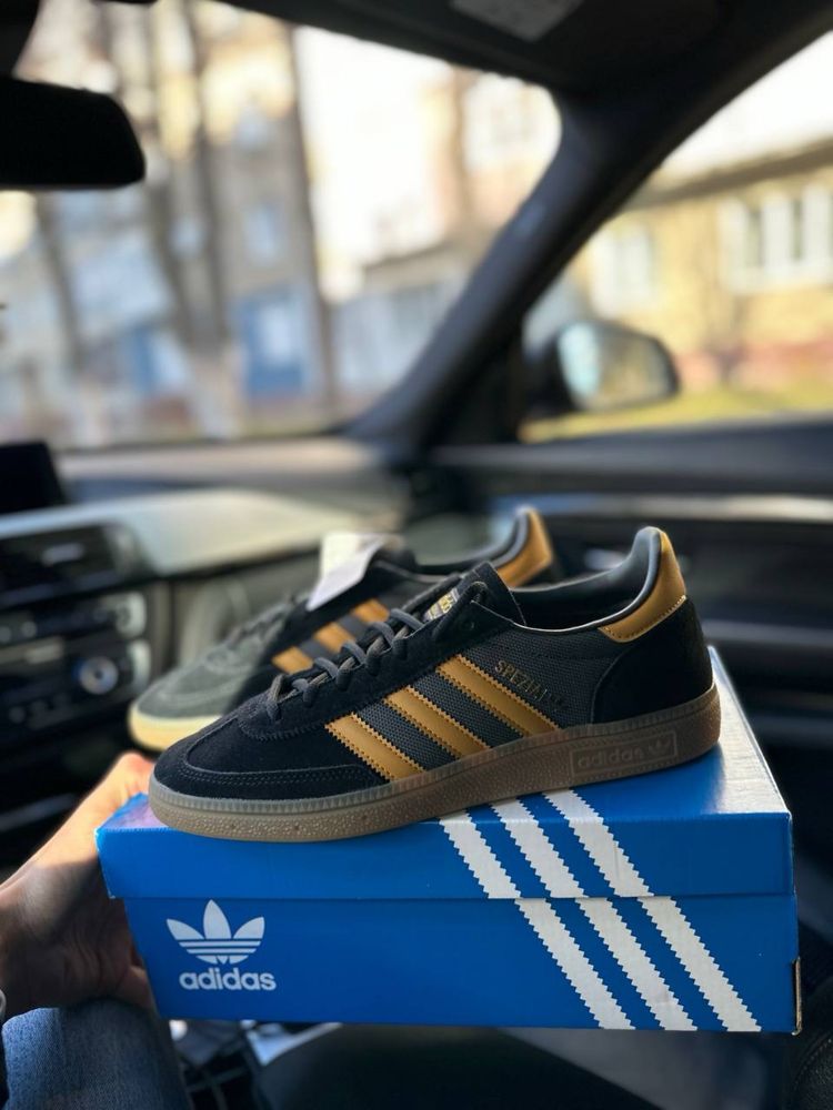 Оригінальні чоловічі кросівки Adidas Handball Spezial IF9528
