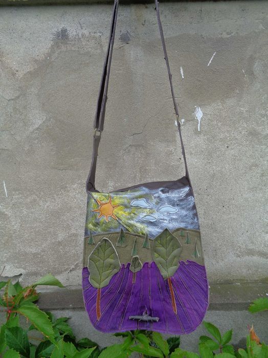 Artystyczna torebka skórzana z lawendowym polem.  Handmade