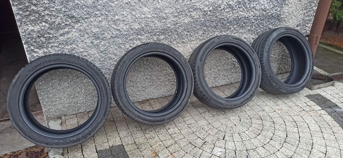 Hankook Ventus v12 Evo 2, 225/45/18