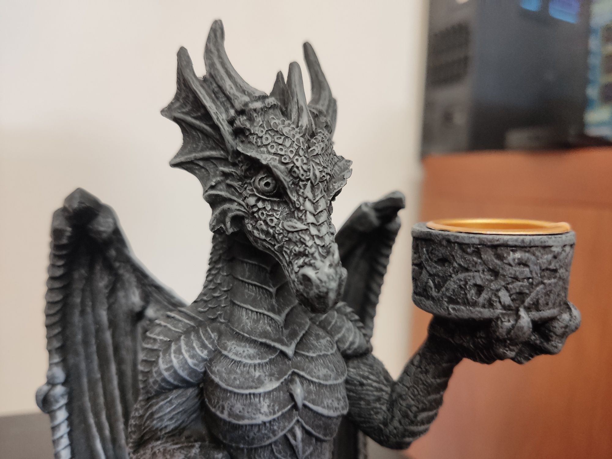 Figura Miniatura Dragão para pousar vela