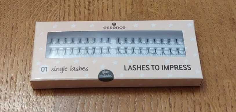 Kępki rzęs Essence 01 single lashes