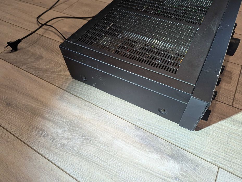 Onkyo Integra A8015, Japan 2x90W 4Ohm